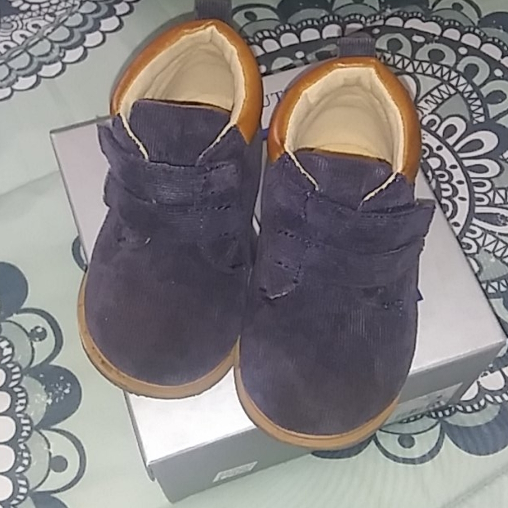 Vince Camuto boy boots